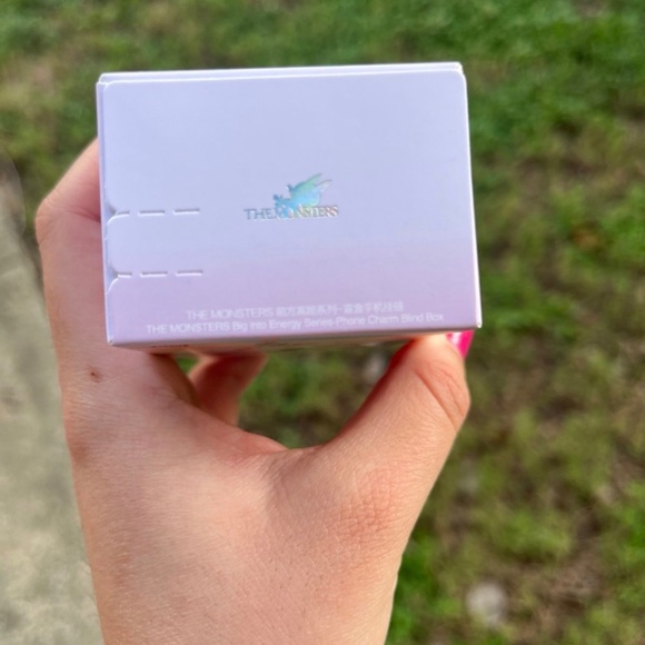 Pop Mart Labubu Blind box SEALED - Picture 3 of 5